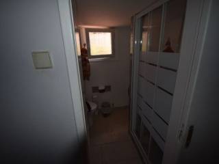 Μπάνιο Ισογείου