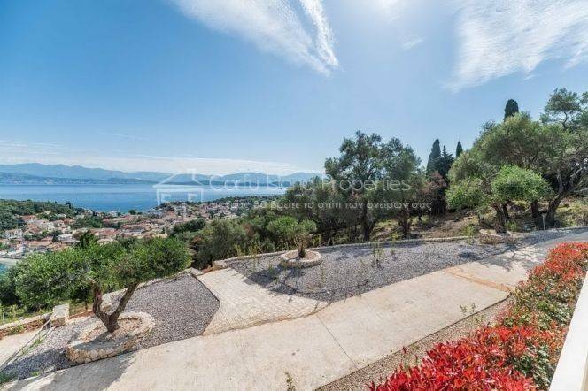 Θέα από μπαλκόνι