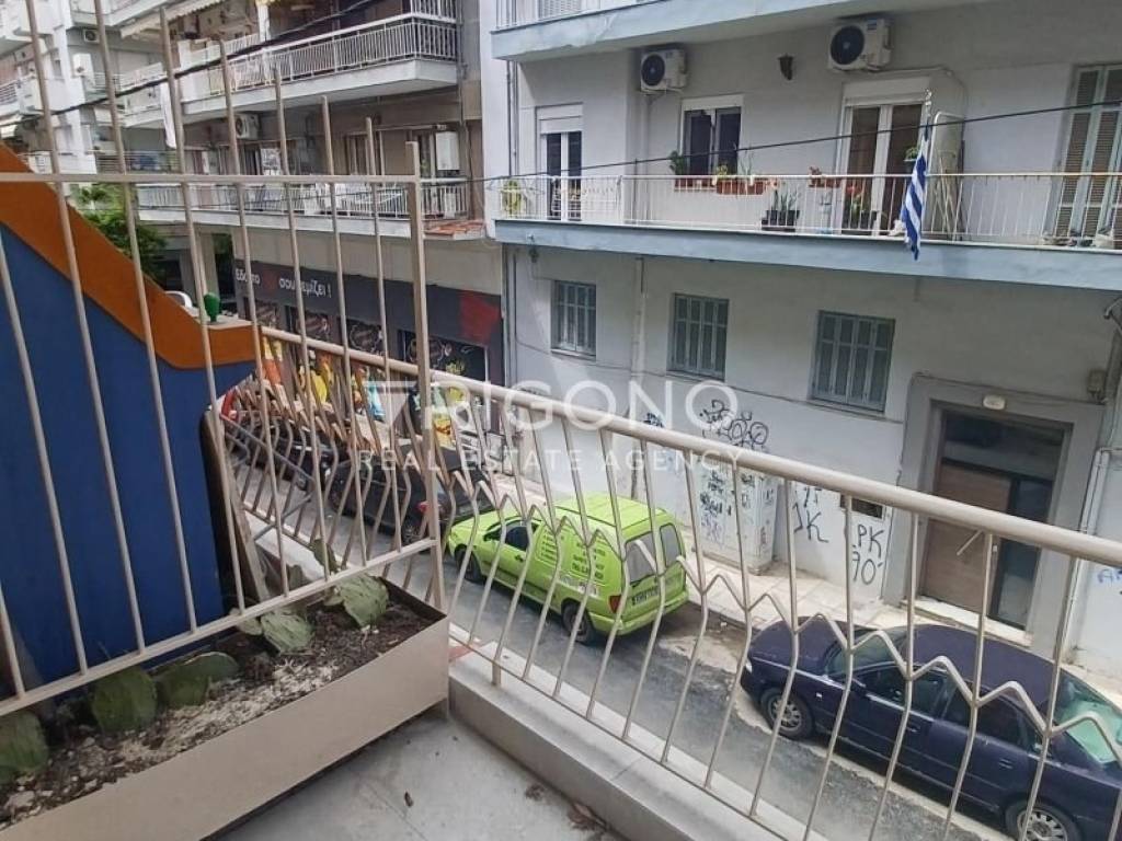 Θέα από μπαλκόνι