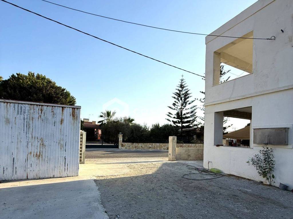 Εξωτερικοι χώροι