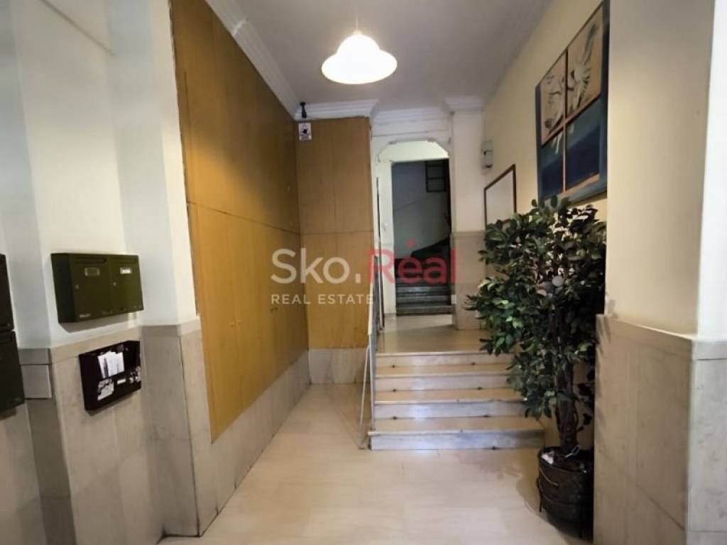 Είσοδος οικοδομής