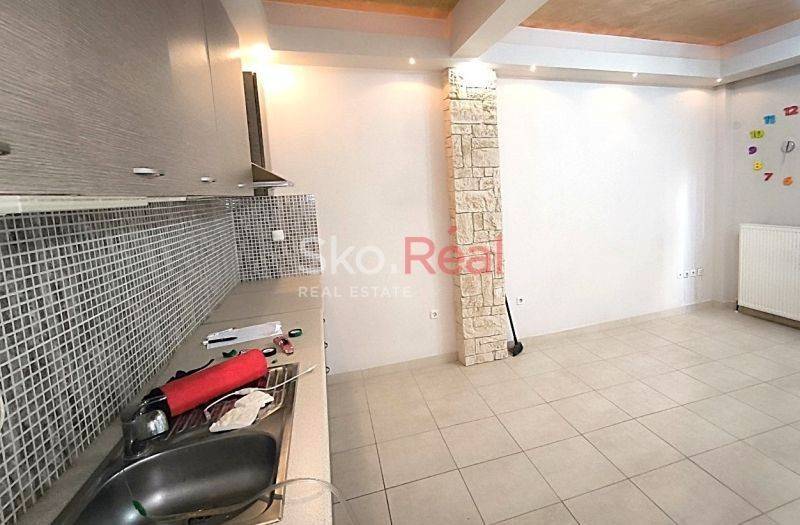 Σαλοκουζίνα