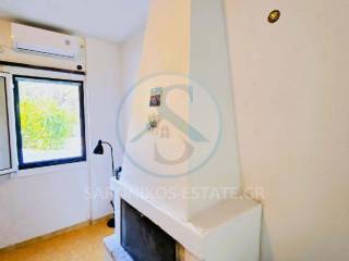 Domatio 2 me tzaki pano orophos