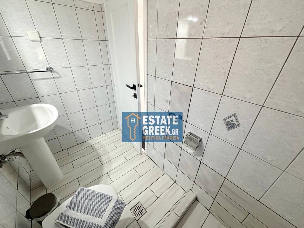 ★ Κατάλληλο για φοιτητές - εκπαιδευτικούς ★ Από 15/09/2025 - 30/06/2026 ★ Πλήρως εξοπλισμένη ★ Ανακαίνιση 2022 ★