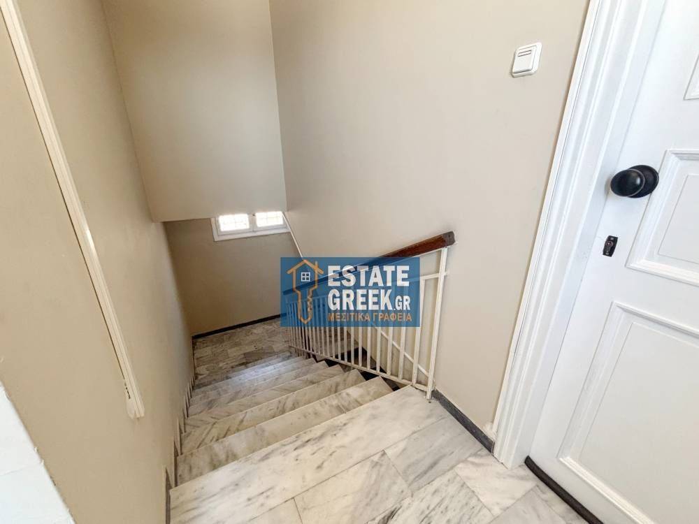 ★ Κατάλληλο για φοιτητές - εκπαιδευτικούς ★ Από 15/09/2025 - 30/06/2026 ★ Πλήρως εξοπλισμένη ★ Ανακαίνιση 2022 ★