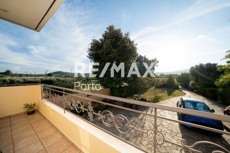 Θέα από μπαλκόνι