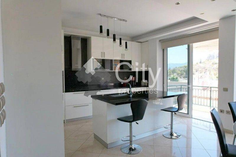 Σαλοκουζίνα