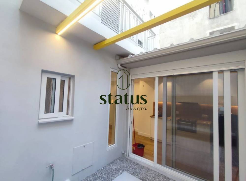 Θέα απο μπαλκόνι