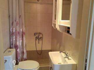 Forumland Real Estate, Μπάνιο