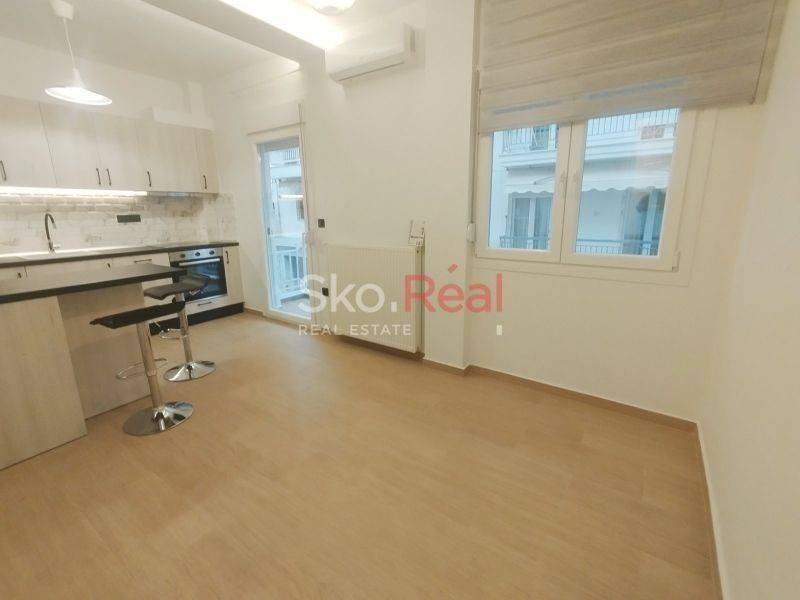 Σαλοκουζίνα