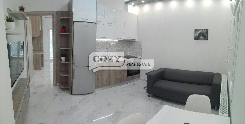 Σαλοκουζίνα