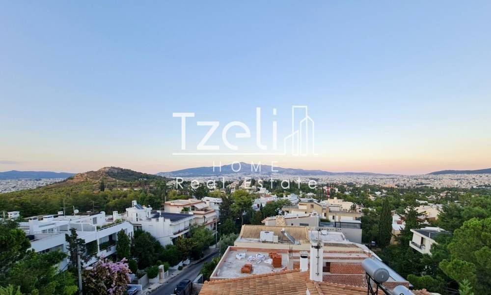 Θέα απο μπαλκόνι