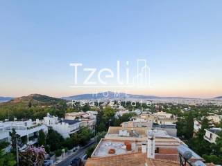 Θέα απο μπαλκόνι