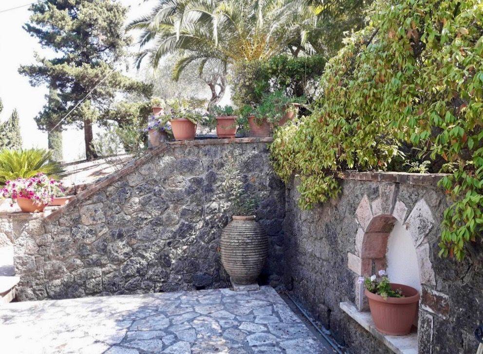 achilleio_residential_villa_for_sale