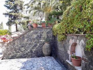 achilleio_residential_villa_for_sale