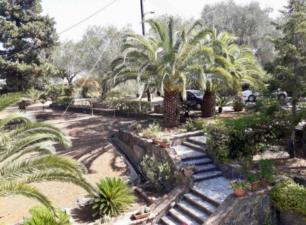 achilleio_residential_villa_for_sale