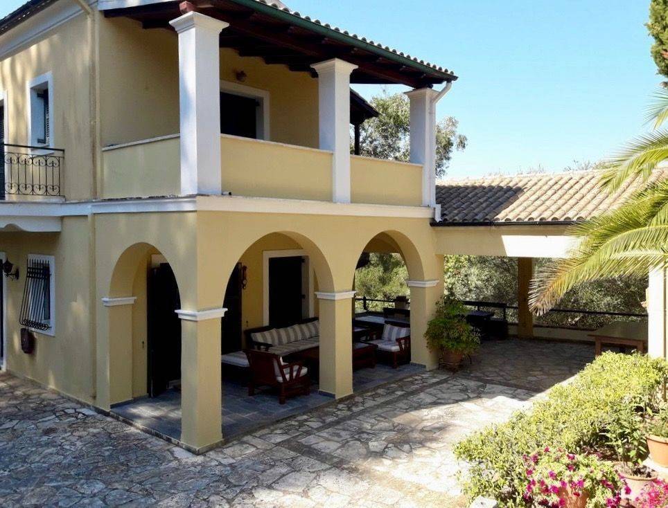 achilleio_residential_villa_for_sale