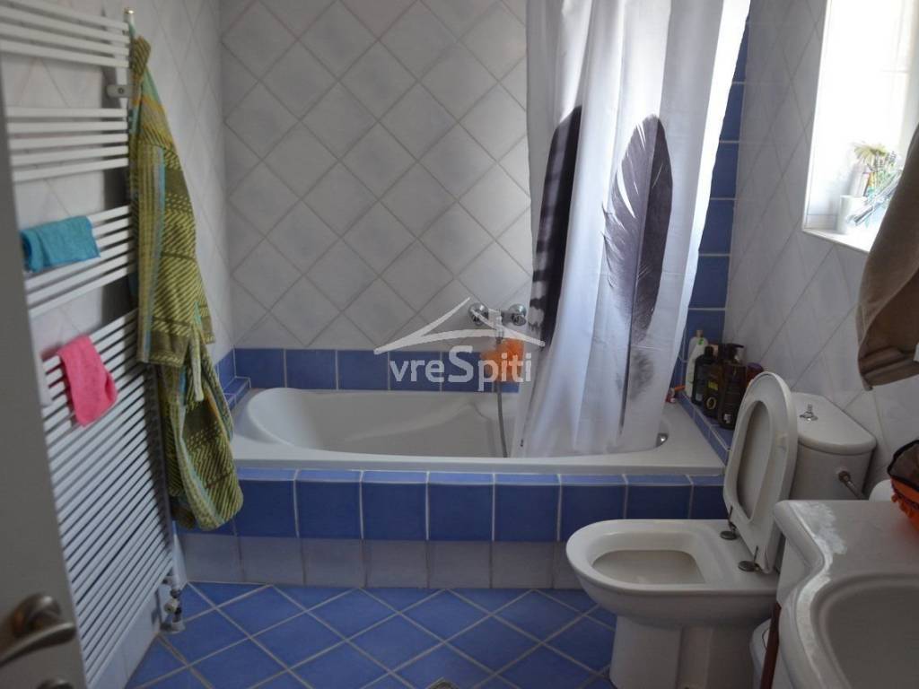 ΚΥΡΙΩΣ ΜΠΑΝΙΟ