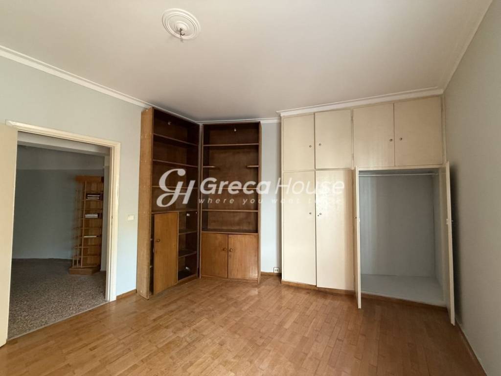 Κτίριο προς πώληση Εξάρχεια