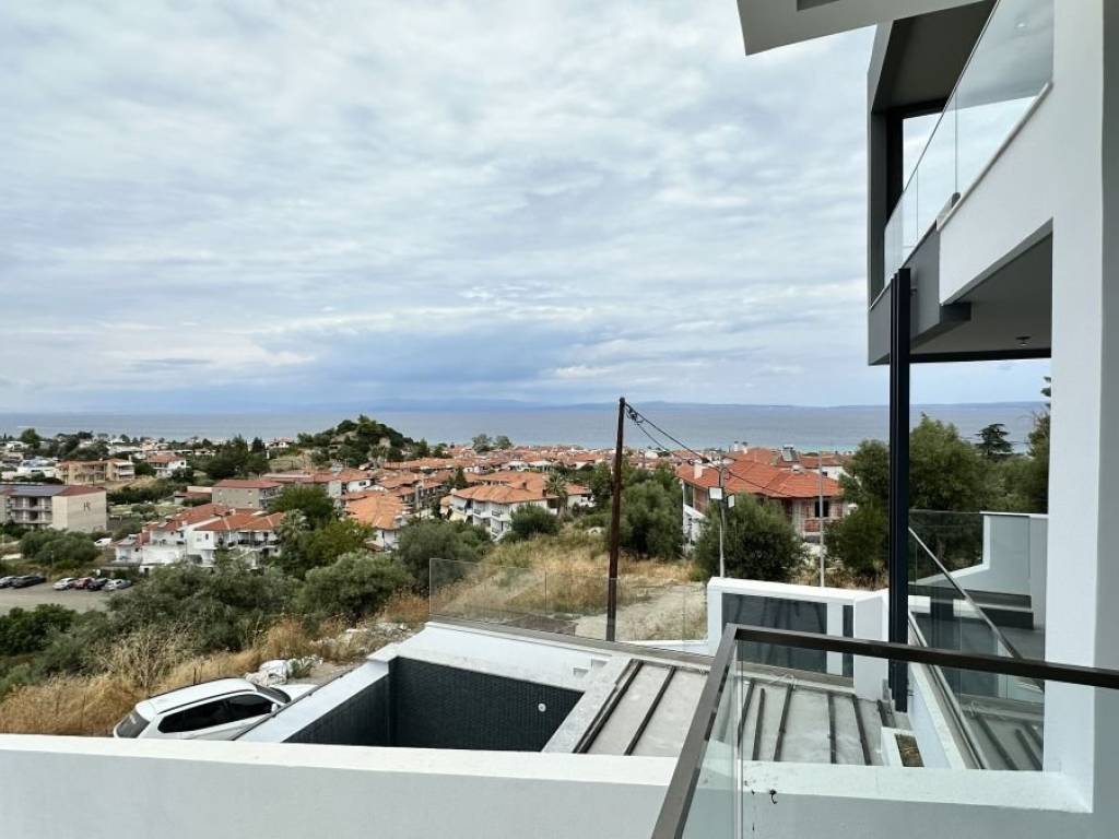 Θέα από μπαλκόνι