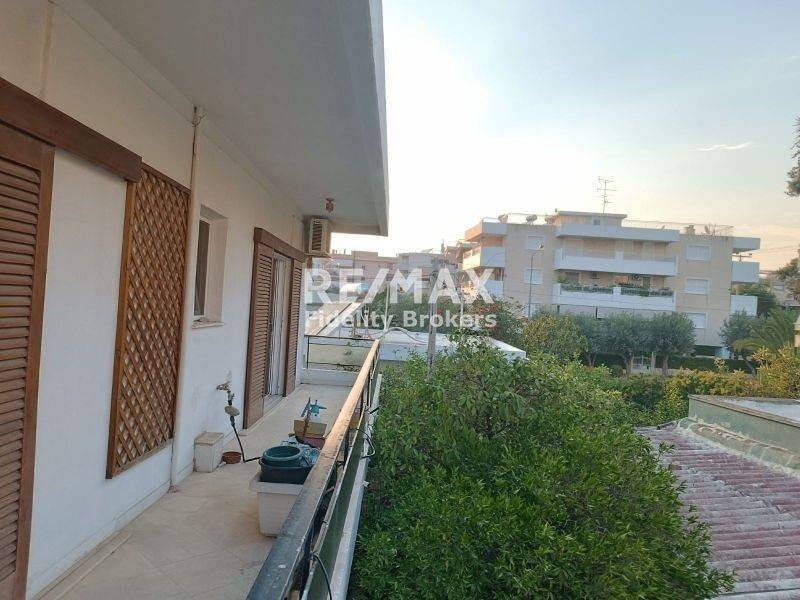 Θέα από μπαλκόνι