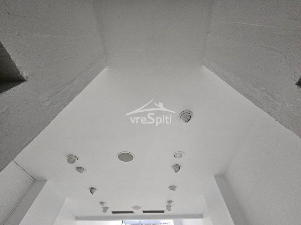 ΕΣΩΤΕΡΙΚΗ ΑΠΟΨΗ ΤΟΥ ΚΑΤΑΣΤΗΜΑΤΟΣ