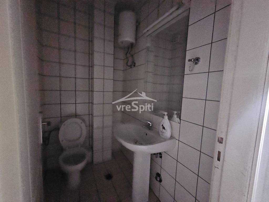 ΕΣΩΤΕΡΙΚΗ ΑΠΟΨΗ ΤΟΥ ΚΑΤΑΣΤΗΜΑΤΟΣ