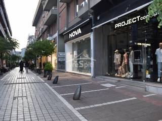 ΕΝΔΕΙΚΤΙΚΕΣ ΦΩΤΟΣ ΑΠΌ ΤΟΝ ΕΜΠΟΡΙΚΟ ΙΣΤΟ ΣΤΑ ΙΩΑΝΝΙΝΑ