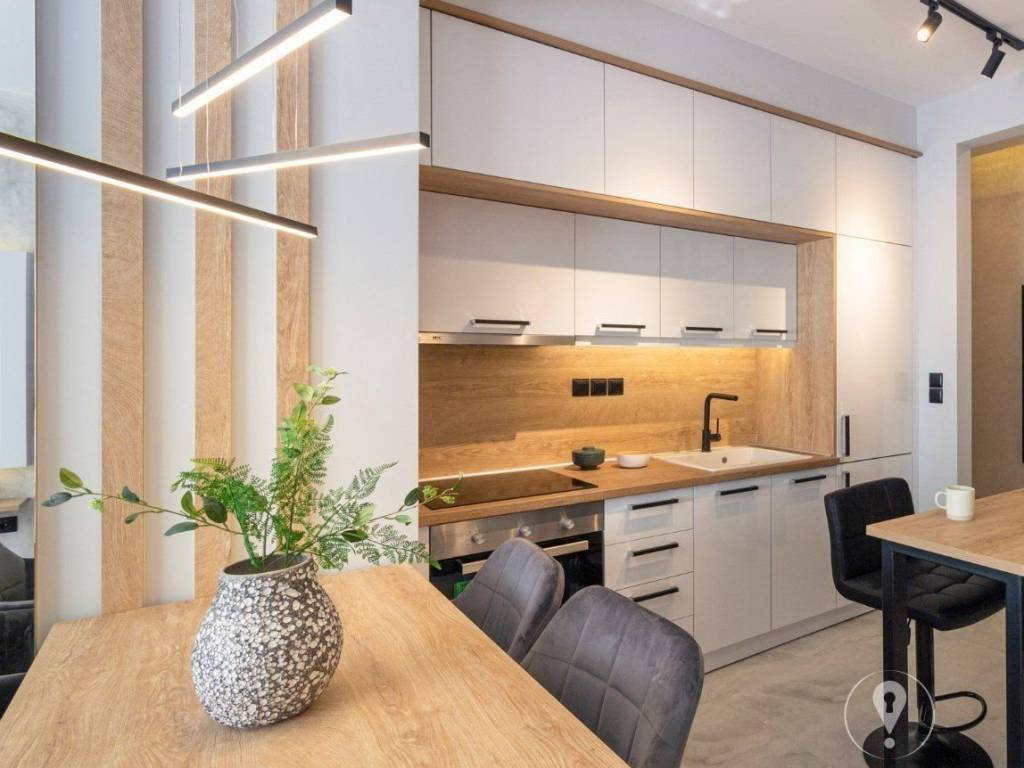 Forumland Real Estate, Σαλοκουζίνα