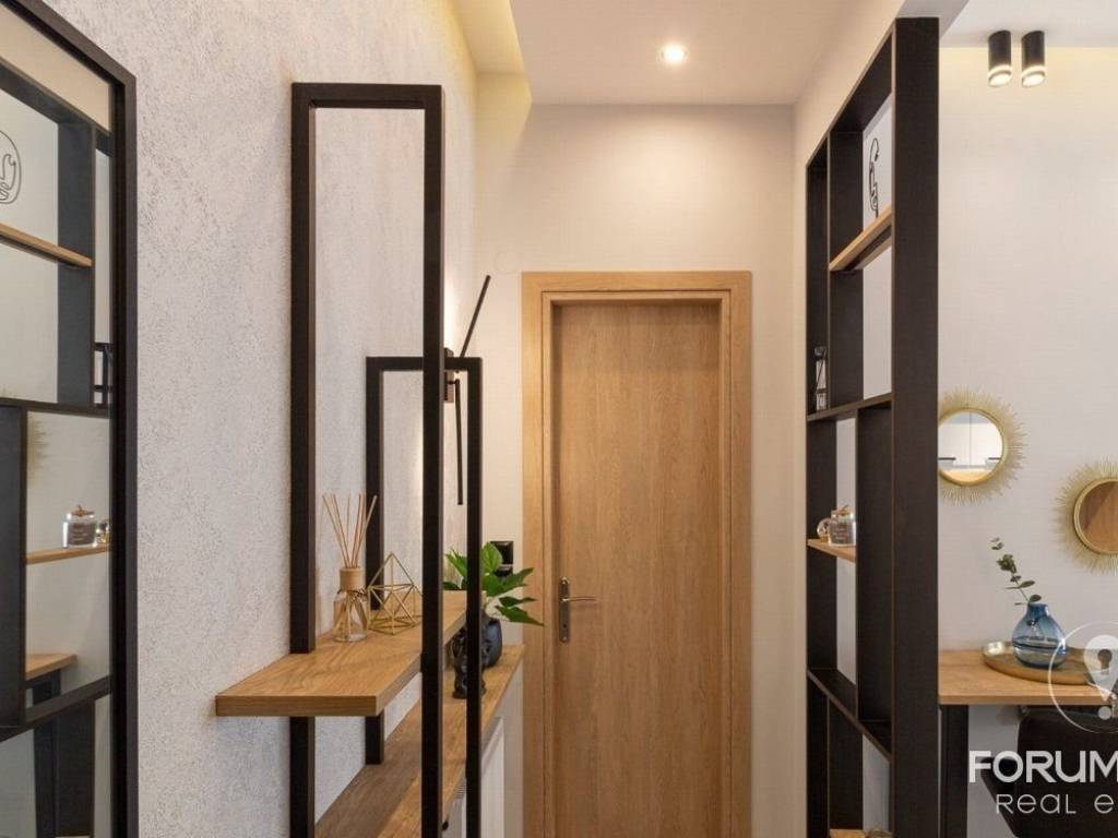 Forumland Real Estate, Σαλοκουζίνα