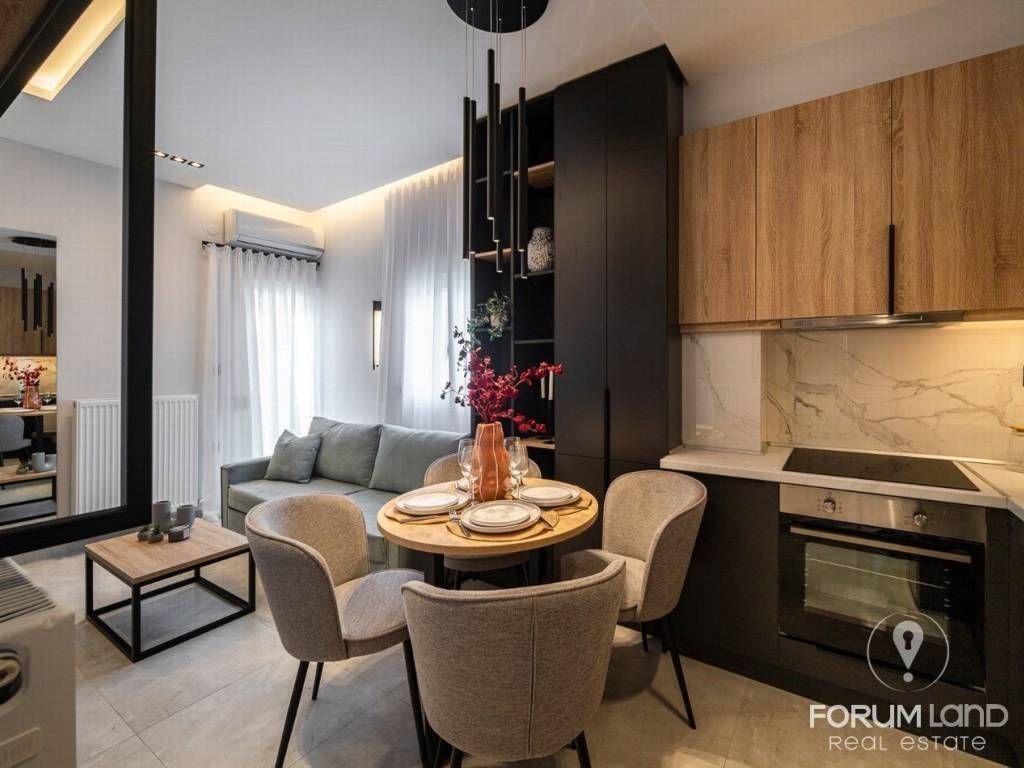 Forumland Real Estate, Σαλοκουζίνα