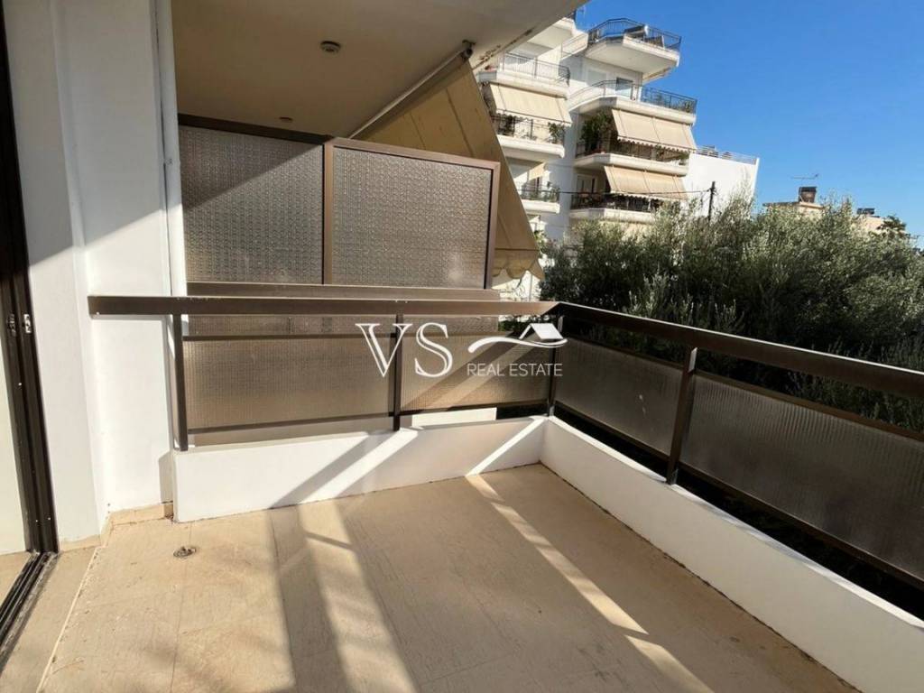 Θέα απο μπαλκόνι