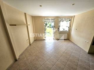 Σαλοκουζίνα