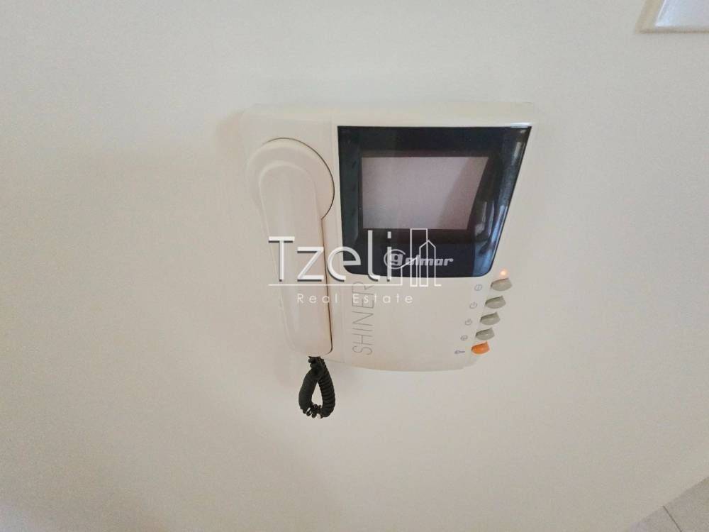 Θυροτηλεόραση