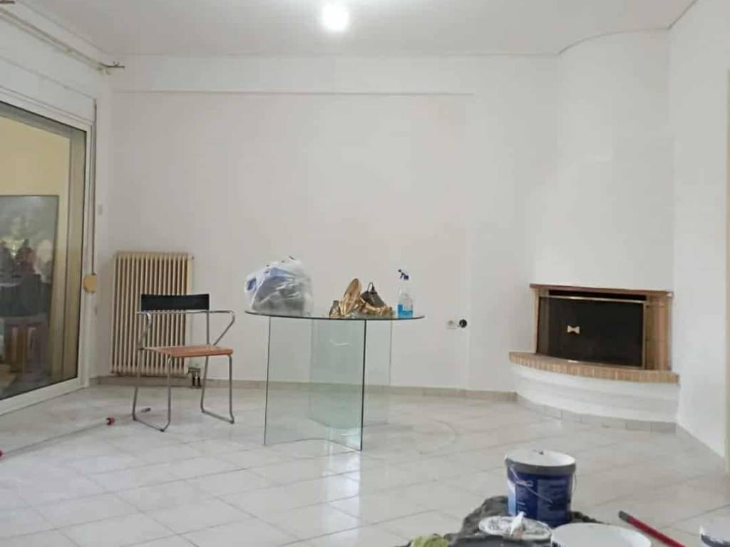 σαλόνι- τζάκι