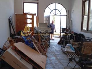 1ο κατάστημα