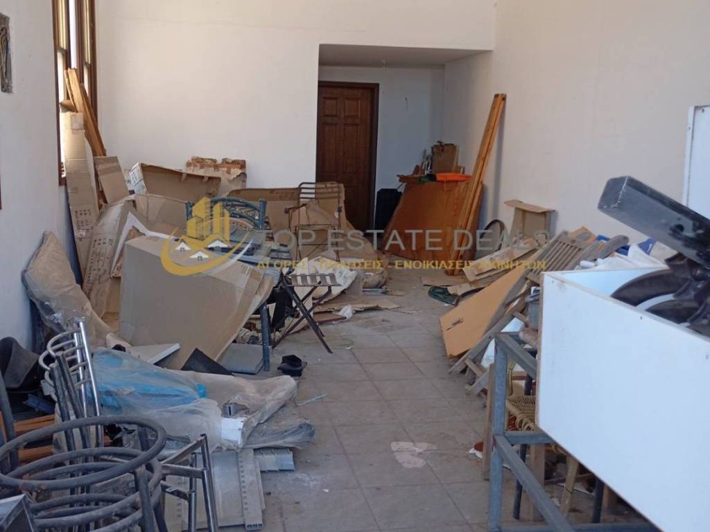 Έτοιμο 1ο κατάστημα στο ισόγειο