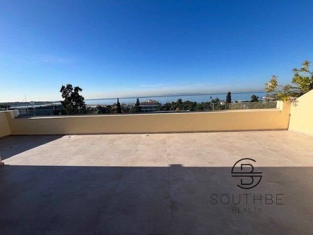 SEA VIEW FROM THE DINING AREA