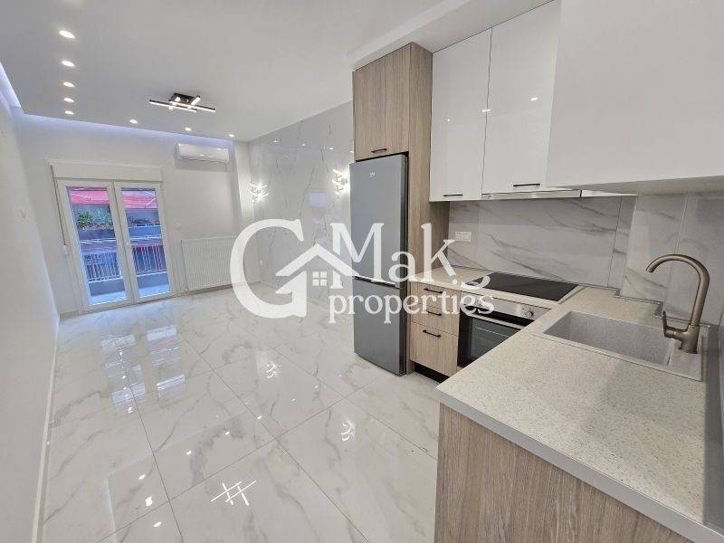 Σαλοκουζίνα