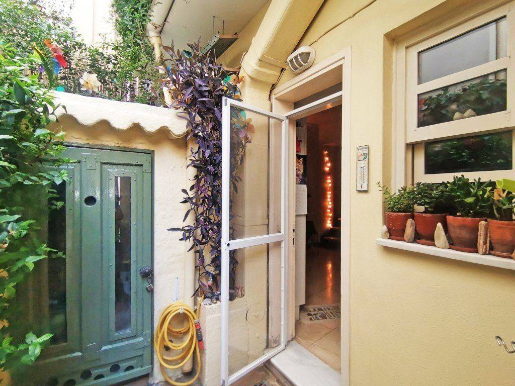 Εσωτερικοι χώροι