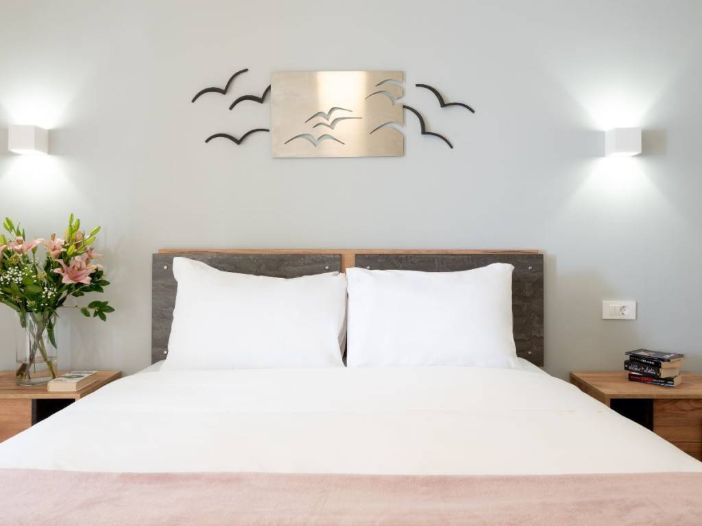 Krebatokamara, entoichismenes ntoylapes.