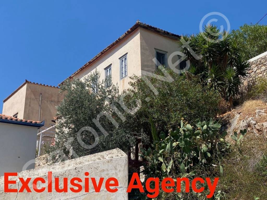 South approach elevation