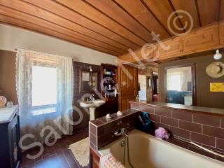 Large bathroom, bath and separate shower