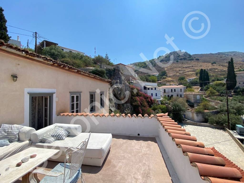 Top-level terrace south views