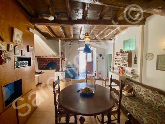 Original oven &amp; chimney