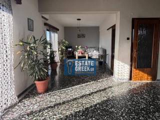 ★ Οικόπεδο 600 τ.μ. ★ Ήσυχη περιοχή ★ Μεγάλη αυλή και bbq ★