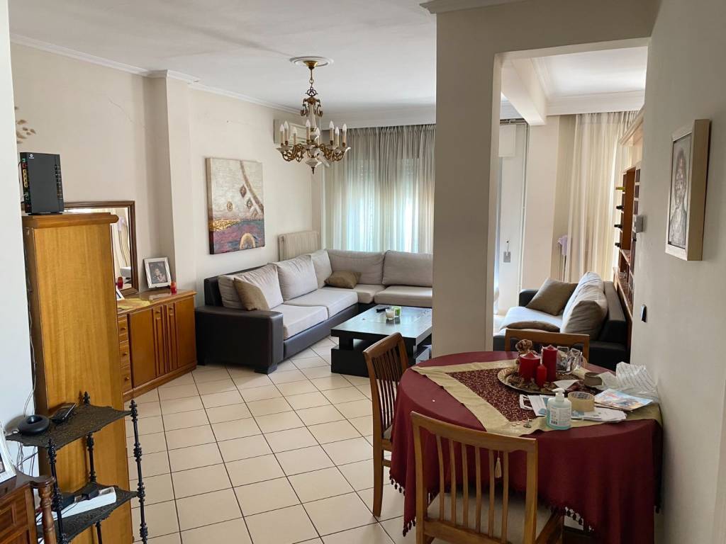 Σαλονοκουζίνα