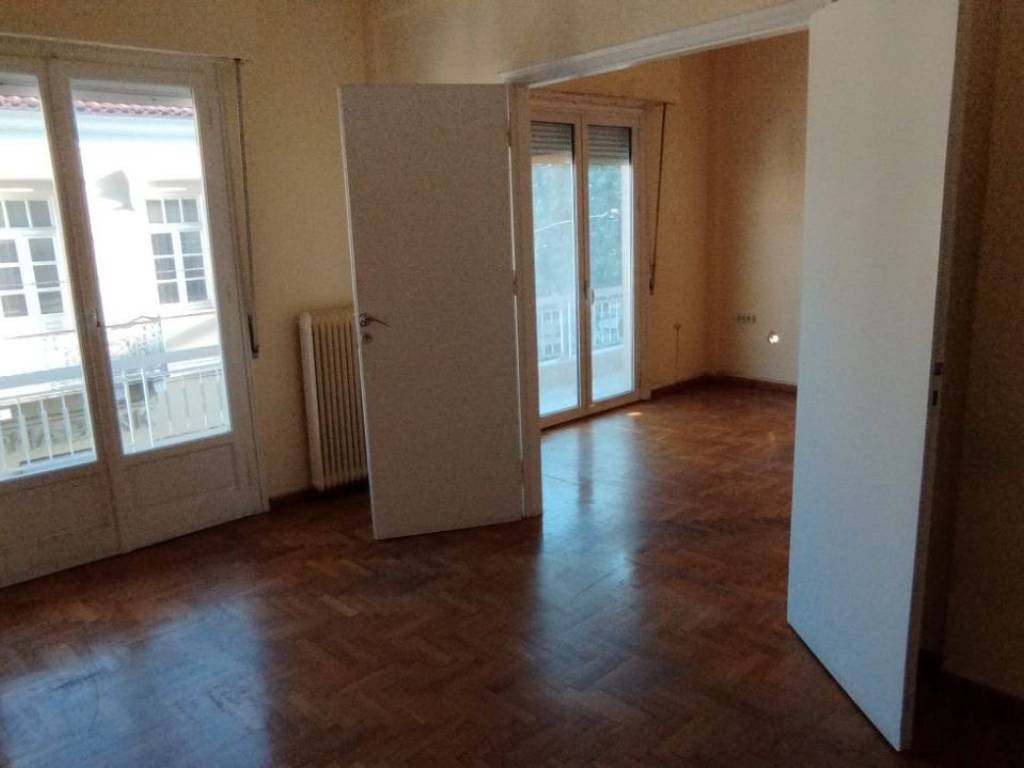 Οι 2 από τους 3