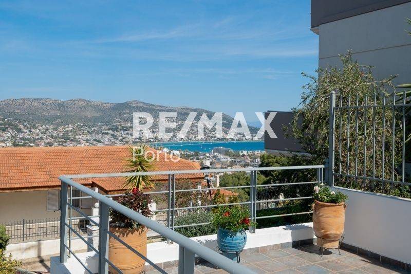 Θέα από μπαλκόνι