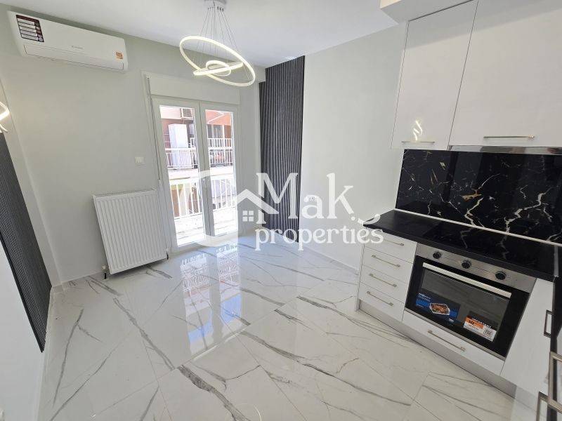 Σαλοκουζίνα